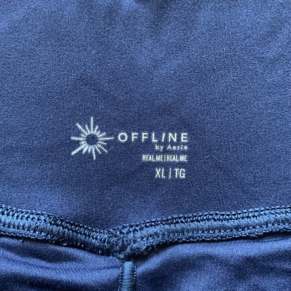 Aerie offline crossover shorts//Bandana print! - Picture 3 of 4